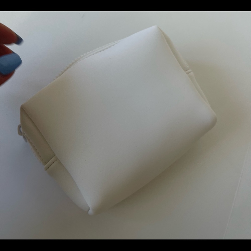Dior VIP Pouch - Picture 4 of 6